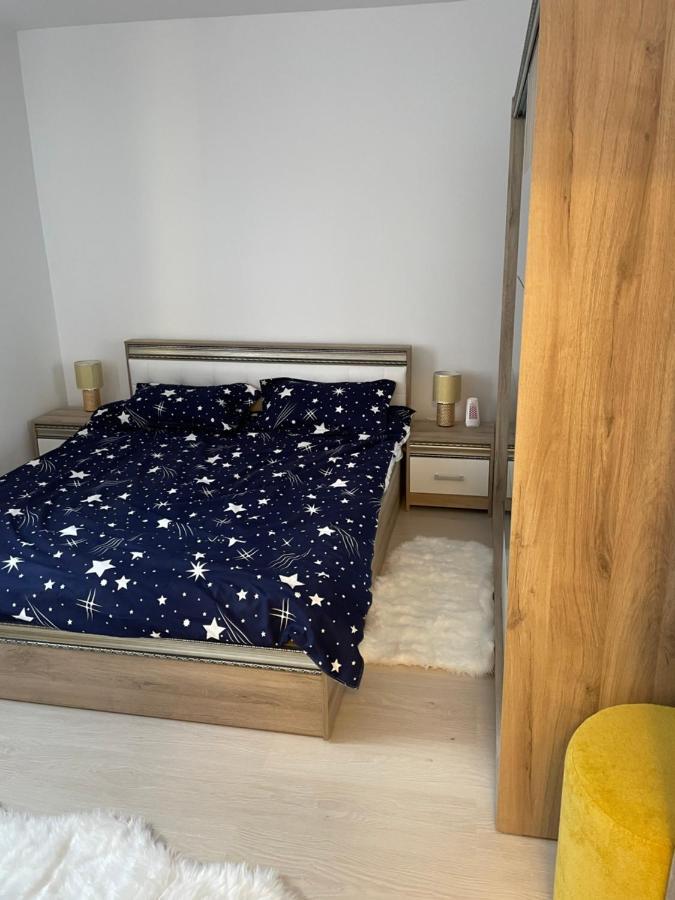 קריובה Apartament Incantator מראה חיצוני תמונה